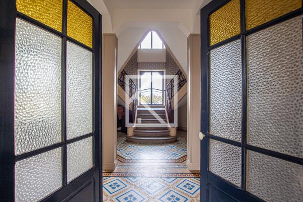 Manoir Art Déco au coeur du Parc de la Haye
