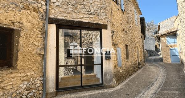 Location Appartement 2 pièces 35.91 m² - Aurel 84390