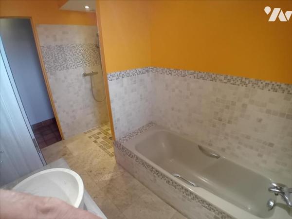 LE GRAND LUCE, pavillon individuel avec 2 chambres de plain-pied.