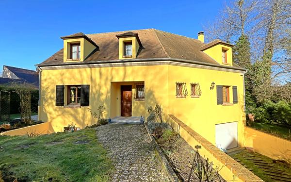 Maison à vendre    7 pièces • 192 m2 Bures-sur-Yvette