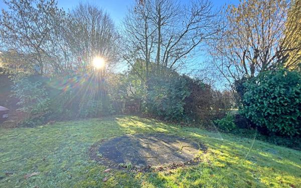 Maison à vendre    7 pièces • 192 m2 Bures-sur-Yvette