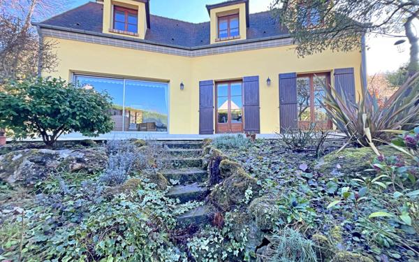 Maison à vendre    7 pièces • 192 m2 Bures-sur-Yvette
