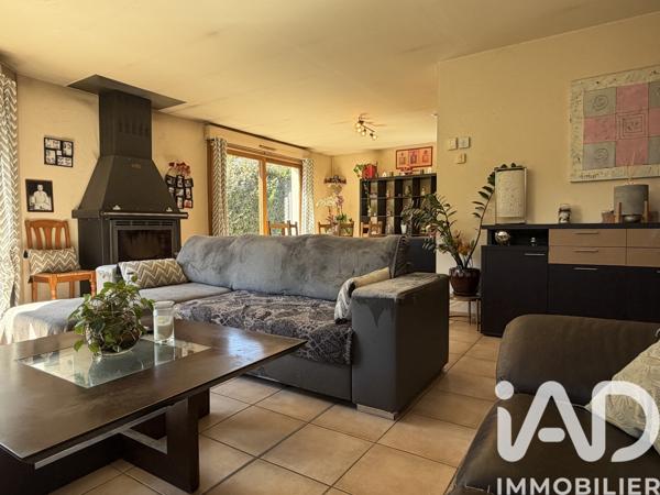 Maison à vendre 6 pièces 150 m² Saint-Julien-Mont-Denis