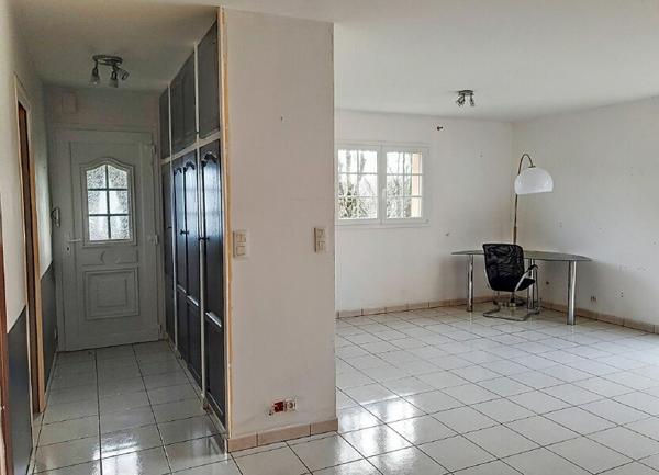 Maison à vendre    6 pièces • 120,77 m2 Rochefort-en-Terre