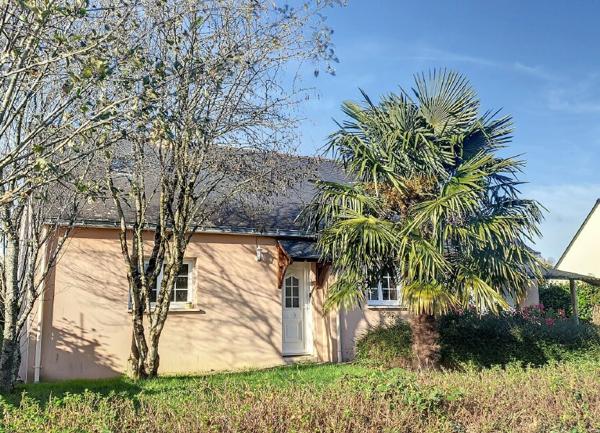 Maison à vendre    6 pièces • 120,77 m2 Rochefort-en-Terre