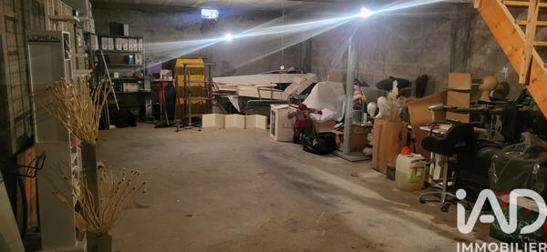 Esthétique, Coiffure​ à vendre 50 m² Vaux-le-Pénil