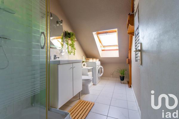 Appartement 2 pièces de 47 m² à Mézières-sur-Seine (78970)