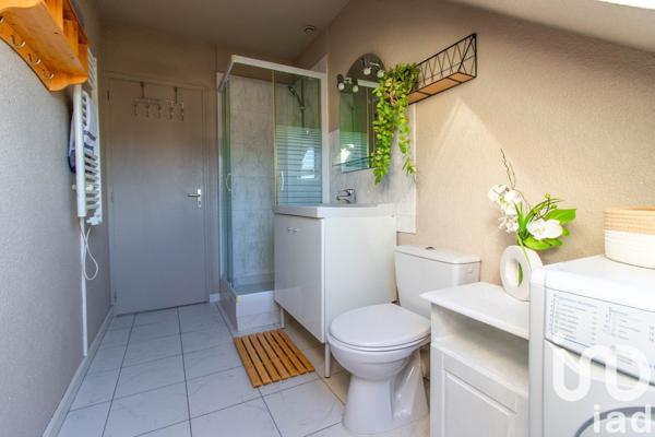 Appartement 2 pièces de 47 m² à Mézières-sur-Seine (78970)