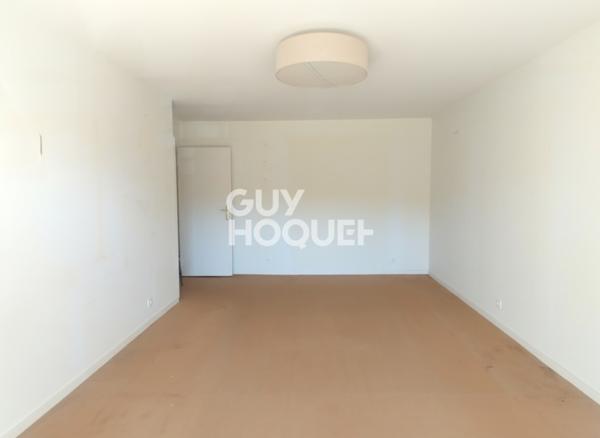APPARTEMENT HYPER CENTRE