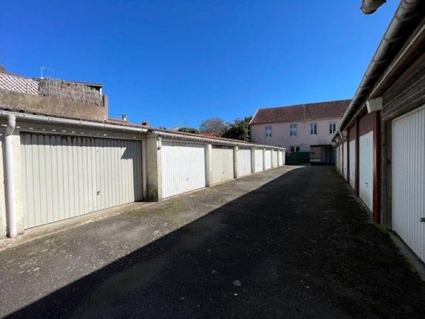 Vente / Garage