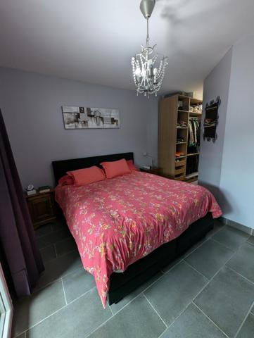 Rare à St Bonnet de Mure le Haut : maison plain-pied 6 pièces avec piscine, pergola bioclimatique et véranda