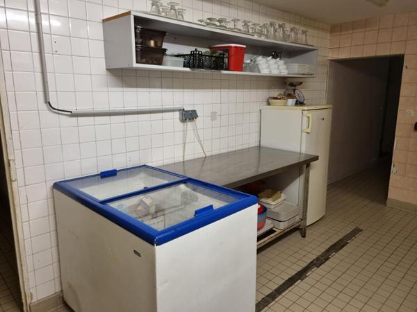 HOTEL, BAR, RESTAURANT - SECTEUR MONTARGIS et FORËT D'ORLEANS
