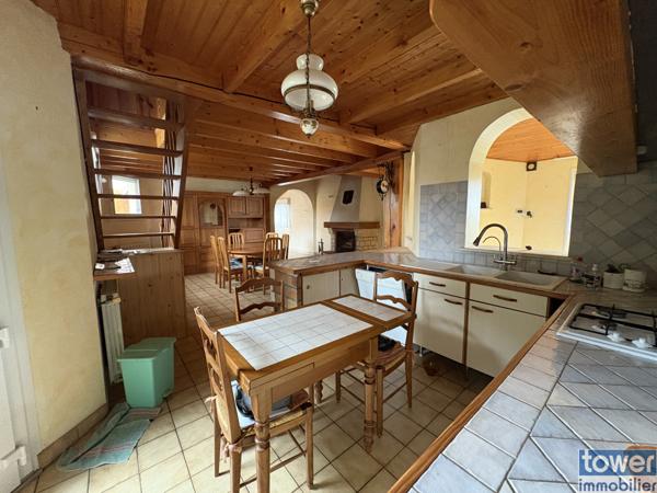 Maison À vendre : Pavillon lumineux de 102 m² - 3 chambres, jardin, garage - Cozes 17120