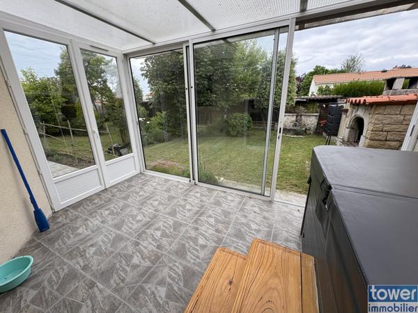 Maison À vendre : Pavillon lumineux de 102 m² - 3 chambres, jardin, garage - Cozes 17120