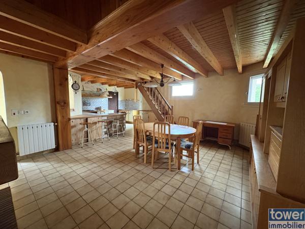 Maison À vendre : Pavillon lumineux de 102 m² - 3 chambres, jardin, garage - Cozes 17120