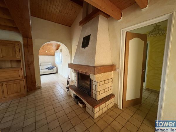 Maison À vendre : Pavillon lumineux de 102 m² - 3 chambres, jardin, garage - Cozes 17120