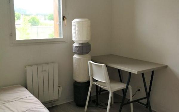 Appartement à louer    1 pièce •  Longjumeau