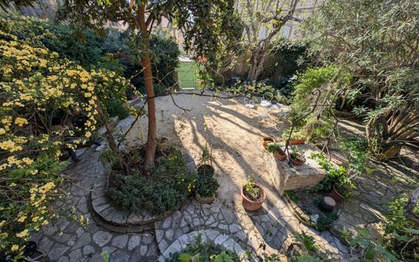 Maison à vendre    4 pièces •  Pézenas