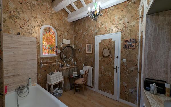 Maison à vendre    4 pièces •  Pézenas