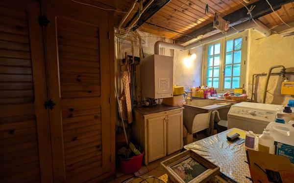Maison à vendre    4 pièces •  Pézenas