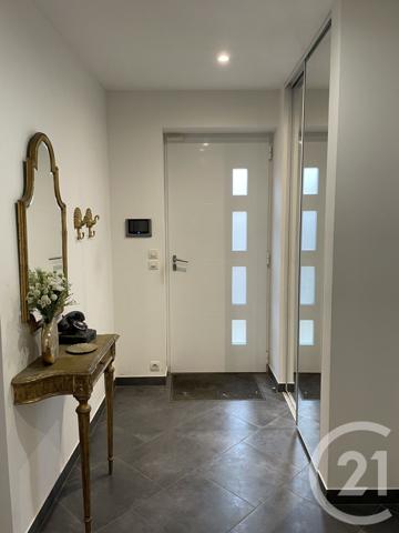 Maison à vendre  7 pièces - 215 m2 GUISE - 02