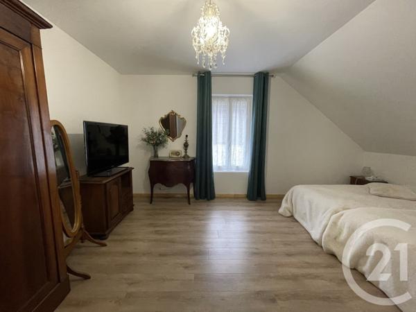 Maison à vendre  7 pièces - 215 m2 GUISE - 02