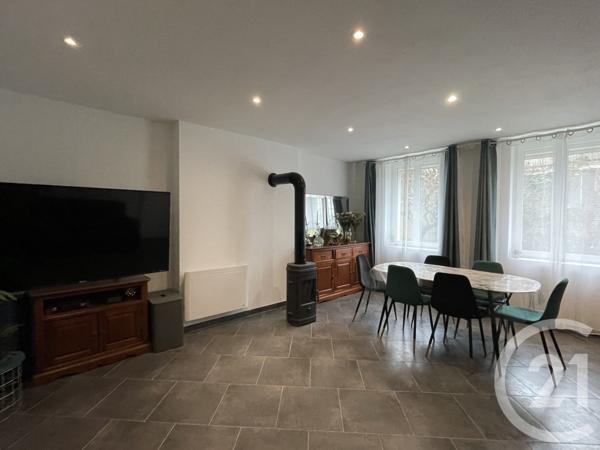 Maison à vendre  7 pièces - 215 m2 GUISE - 02