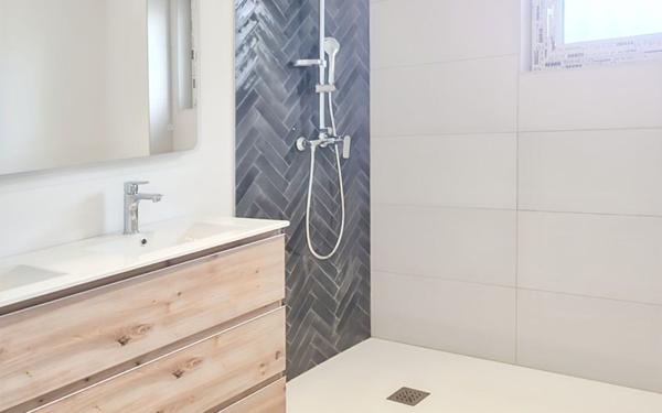 Maison à vendre    6 pièces • 142 m2 Le Pradet