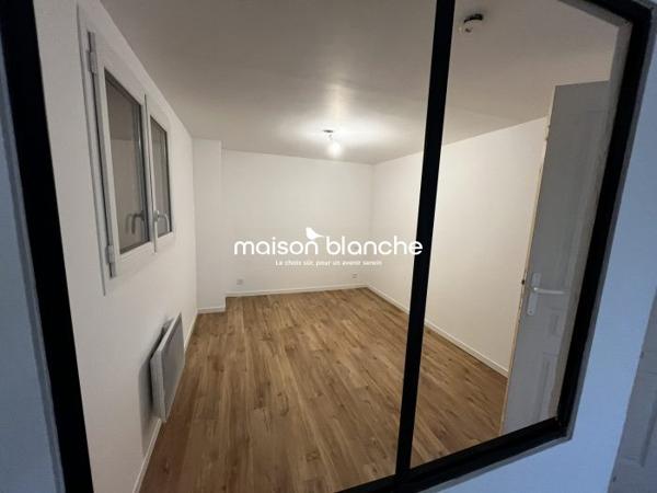 MONTJEAN-SUR-LOIRE - T2 - 40,27