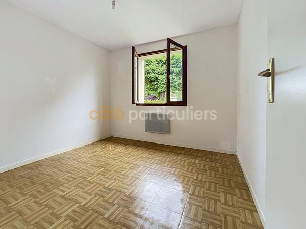 Vente
                Maison90 m² - 5 Pièces -
                    VILLEMANDEUR (45700)