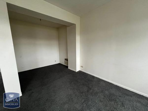 Appartement à louer 1 pièce 46.6m² Lille (59000)
