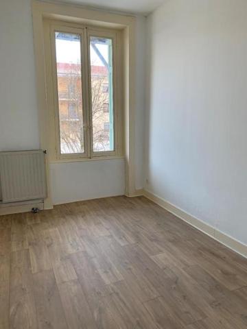 Appartement 3 pièces de 66 m² à Roche la moliere