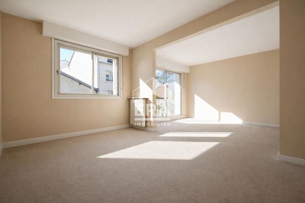 5 pièces 82m² - LUMINEUX-BALCON-PARKING & CAVE