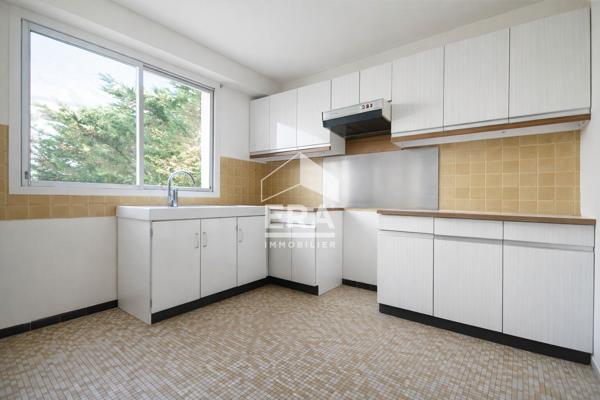5 pièces 82m² - LUMINEUX-BALCON-PARKING & CAVE