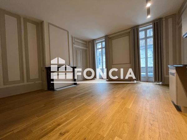Location Appartement 3 pièces 68.3 m² - 21 RUE DE LA PREFECTURE Besancon 25000