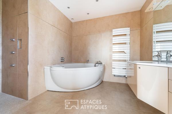 Villa avec vue exceptionnelle sur Cogny