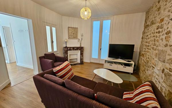 Appartement à louer    3 pièces • 73,30 m2 Poitiers