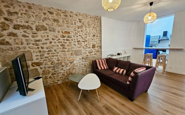 Appartement à louer    3 pièces • 73,30 m2 Poitiers