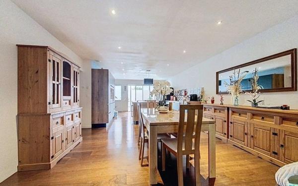 Maison à vendre    5 pièces •  Armentières