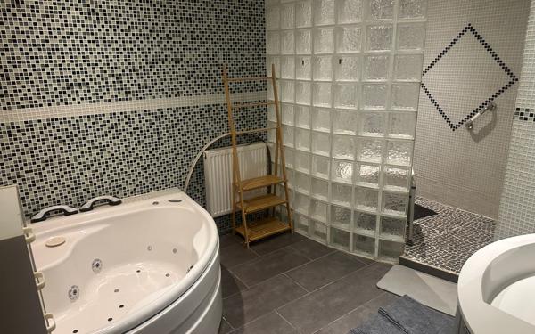 Maison à vendre    5 pièces •  Armentières