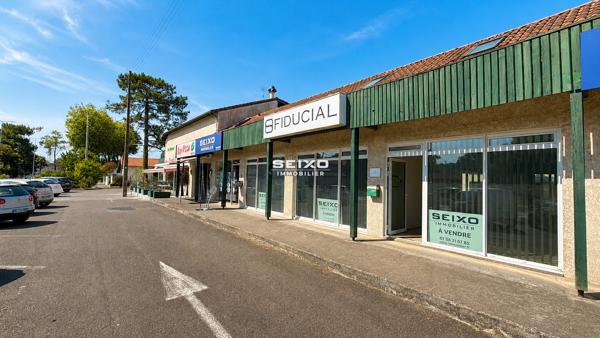 Local commercial 8 pièces 146 m2