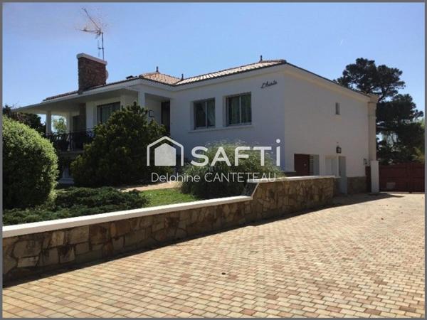 EXCEPTIONNEL VIAGER occupé sur l'île de Noirmoutier à 300m de la plage