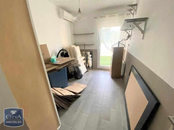 Appartement à louer 3 pièces 57.22m² Istres (13800)