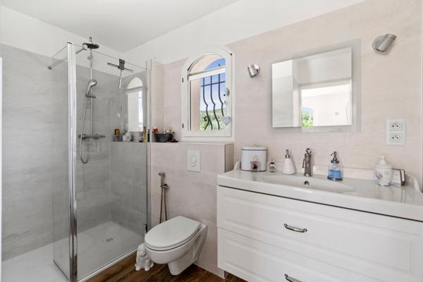 Chateau gombert (13013) Maison T6 Exceptionnelle Chateau Gombert Les Medecins Parcelle 1500m²