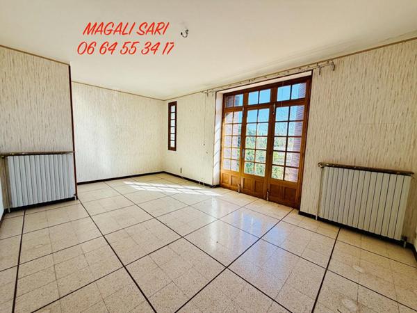 Maison en Pierre Ales 8 pièce(s) 156 m2