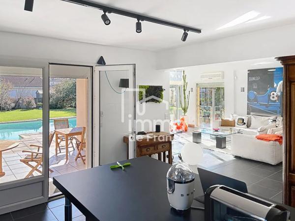 Maison à vendre à Saint-Denis-lès-Bourg (01000)