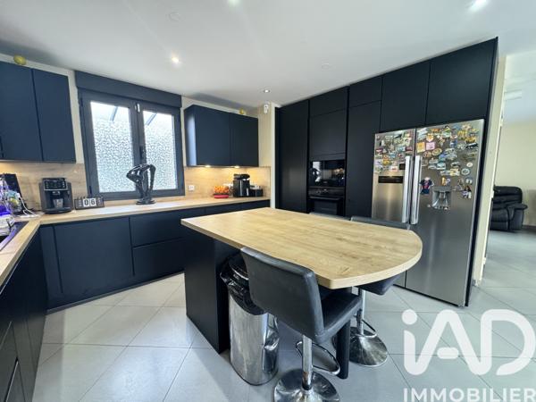 Maison à vendre 7 pièces 150 m² Sens