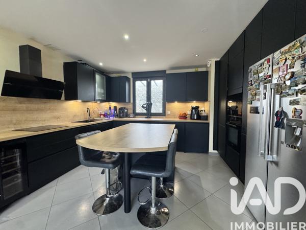 Maison à vendre 7 pièces 150 m² Sens