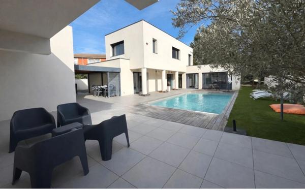 Maison à vendre 8 pièces TOULOUSE (31)