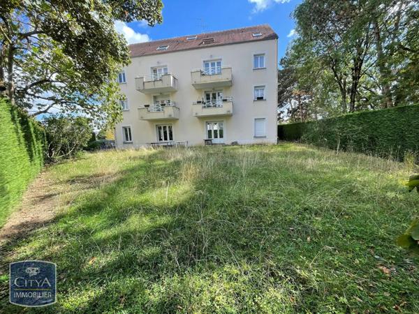 Local professionnel à vendre 127m²